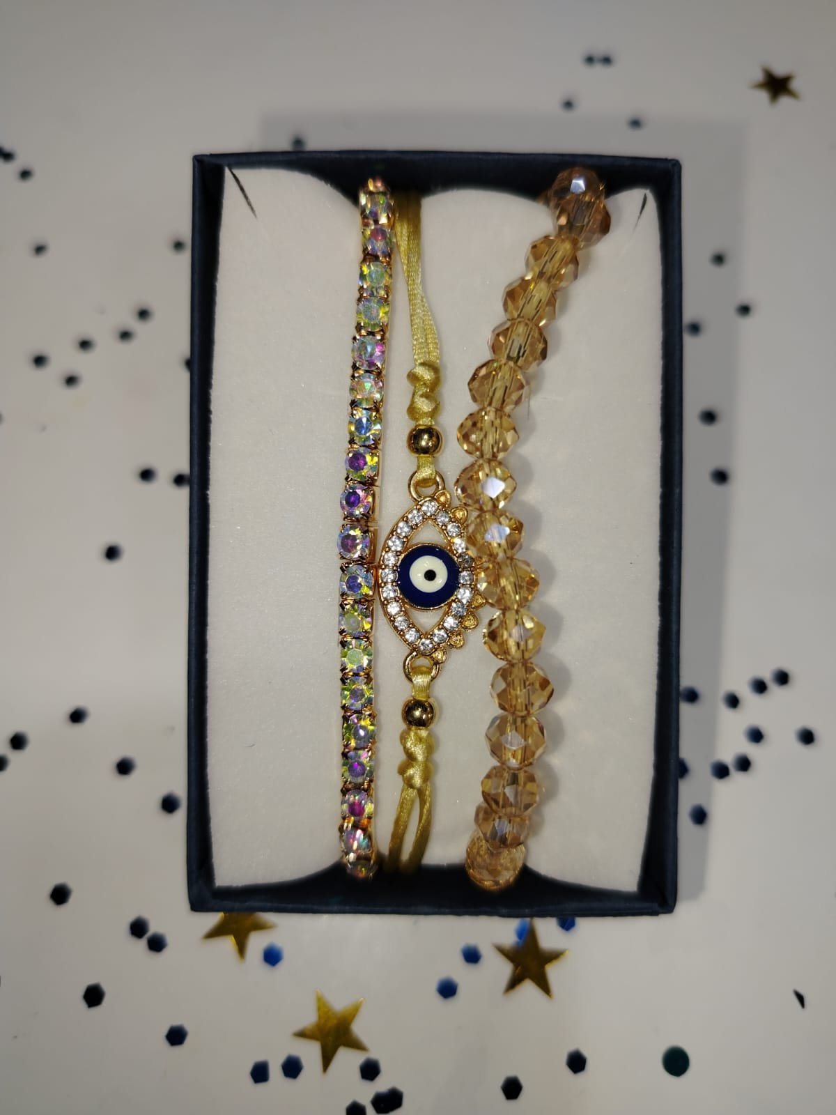 Pulsera con cuentos y ojo turco